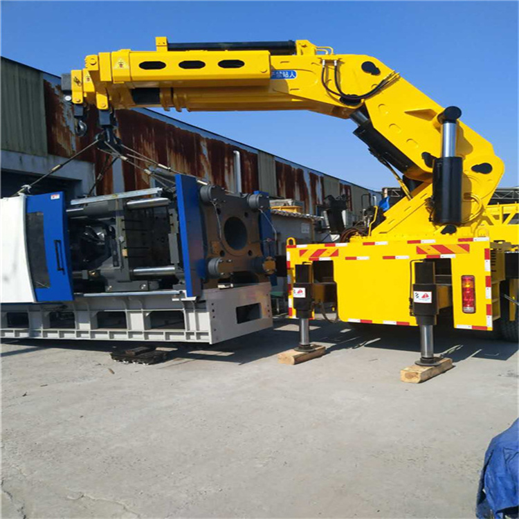 德清县 大吨位折臂吊出租费用解析：一小时租赁多少钱