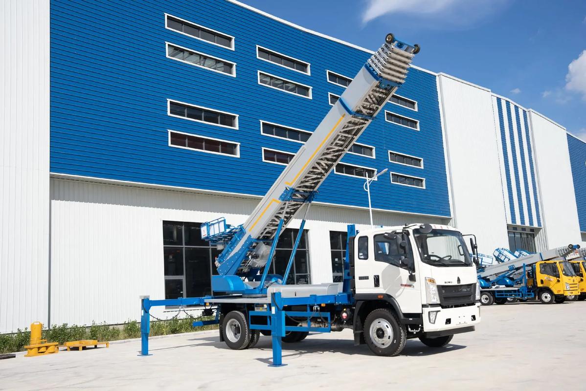 德清县小型云梯车上料车租赁多少钱