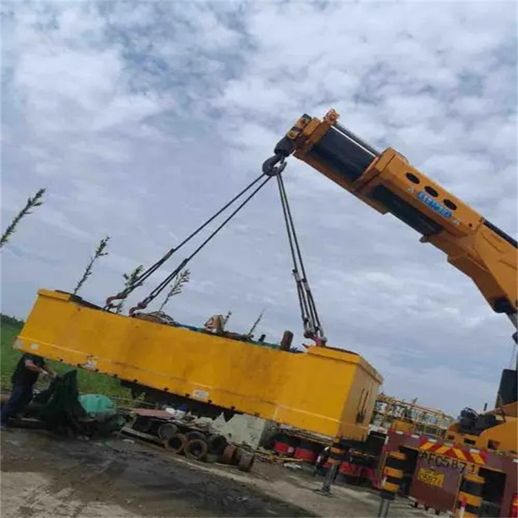 德清县随车吊吊集装箱怎么吊